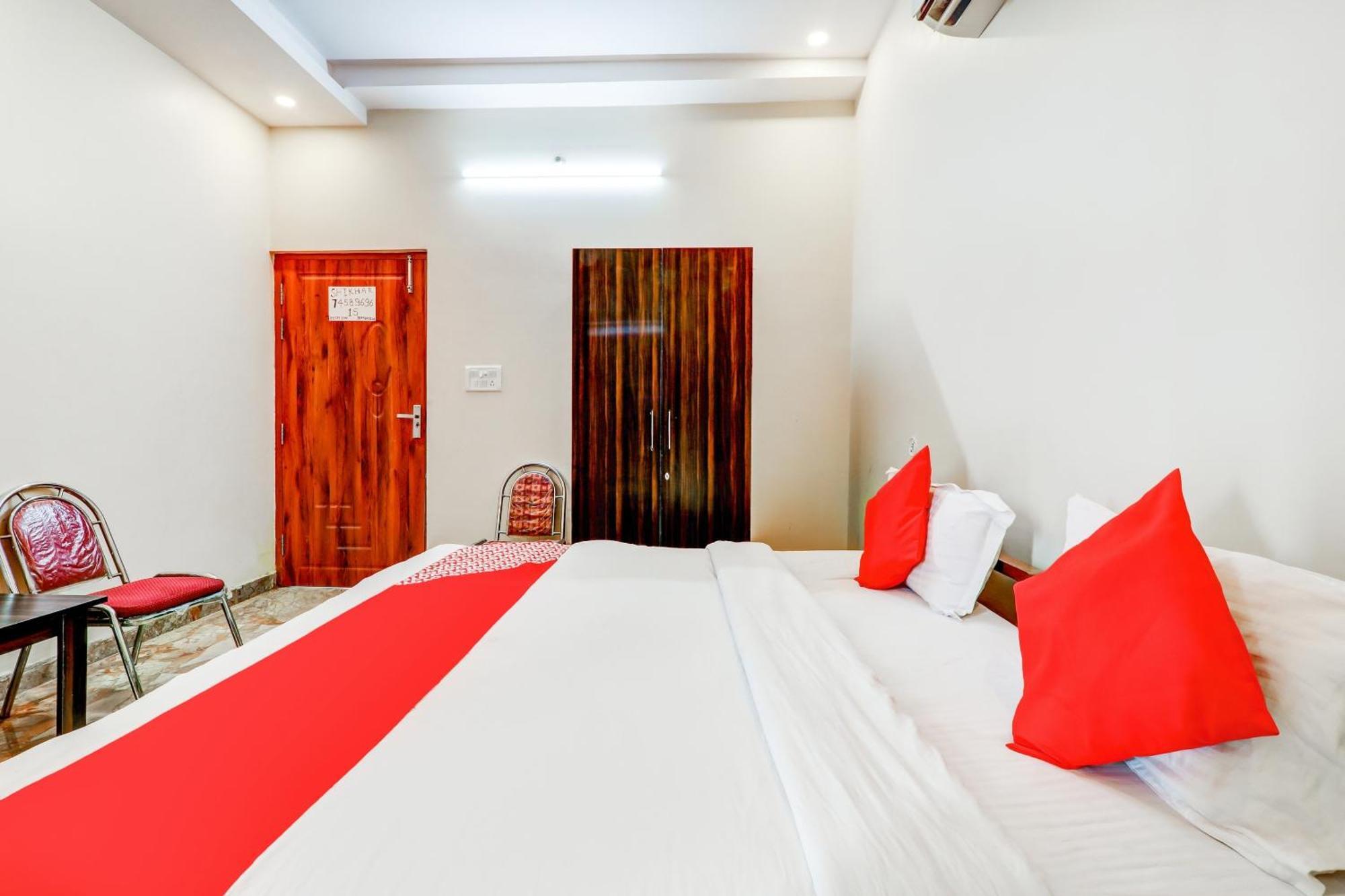 Oyo Flagship Raghuvar Palace Hotel Lucknow Luaran gambar