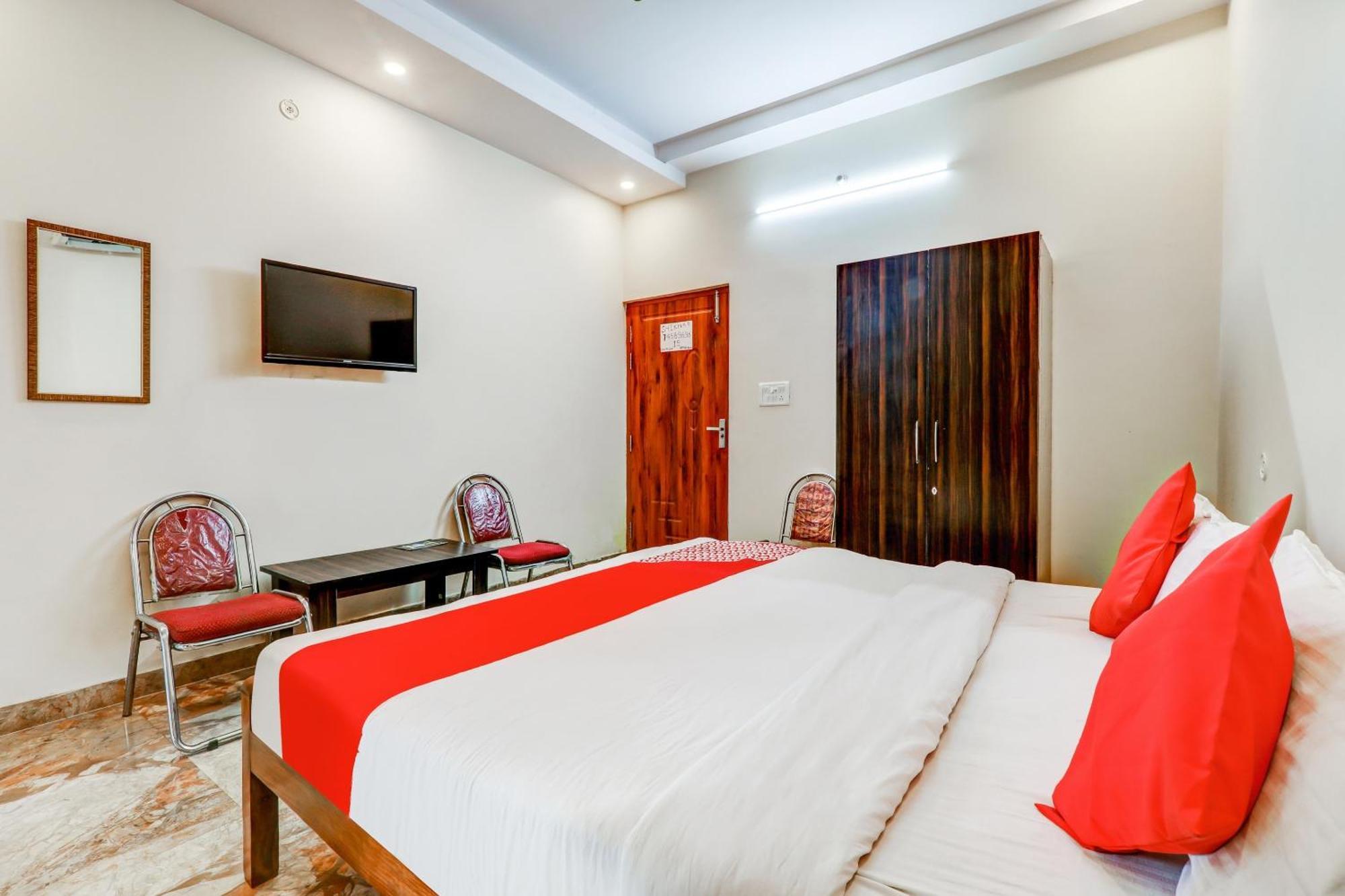 Oyo Flagship Raghuvar Palace Hotel Lucknow Luaran gambar