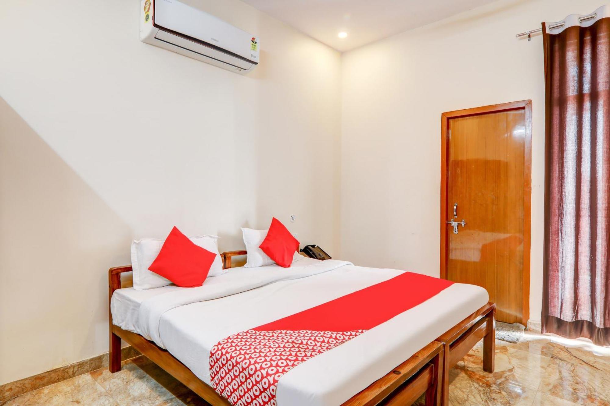 Oyo Flagship Raghuvar Palace Hotel Lucknow Luaran gambar