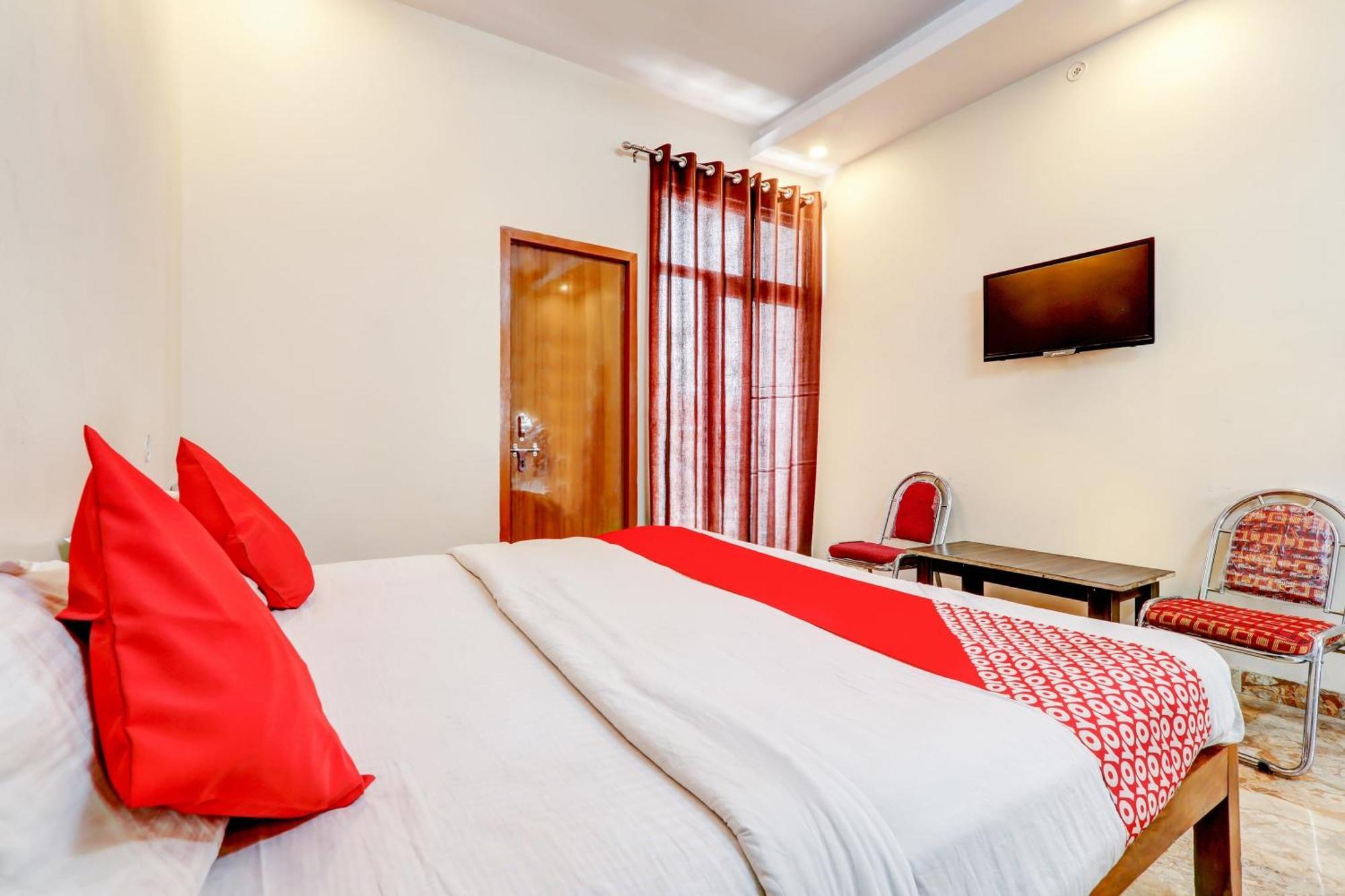 Oyo Flagship Raghuvar Palace Hotel Lucknow Luaran gambar