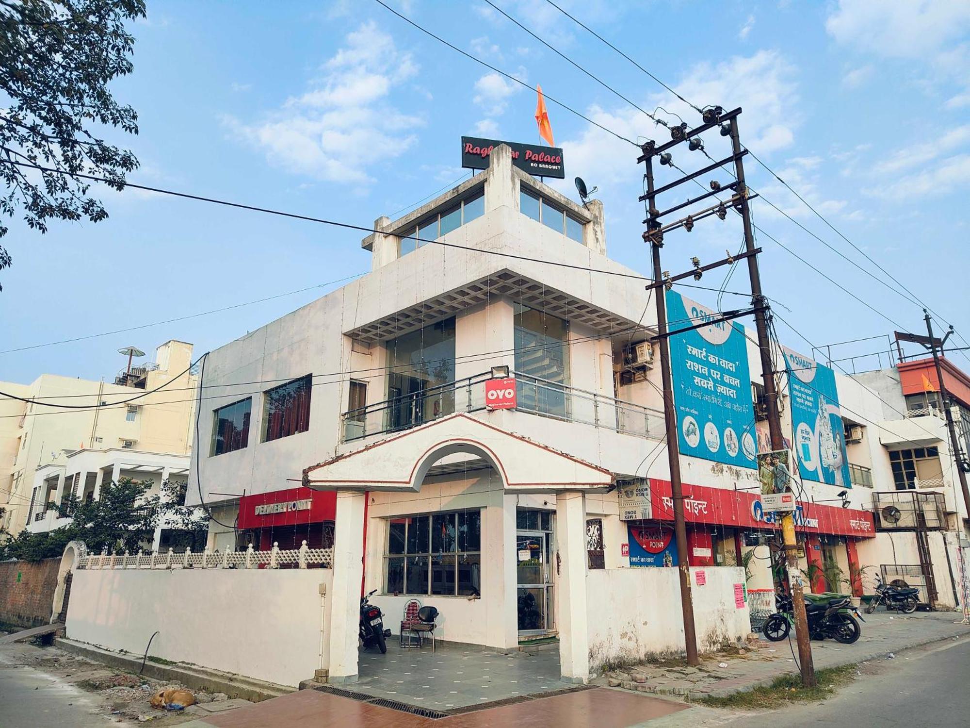 Oyo Flagship Raghuvar Palace Hotel Lucknow Luaran gambar